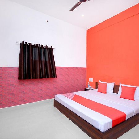 Hotel O Park View Bhiwāni Екстериор снимка