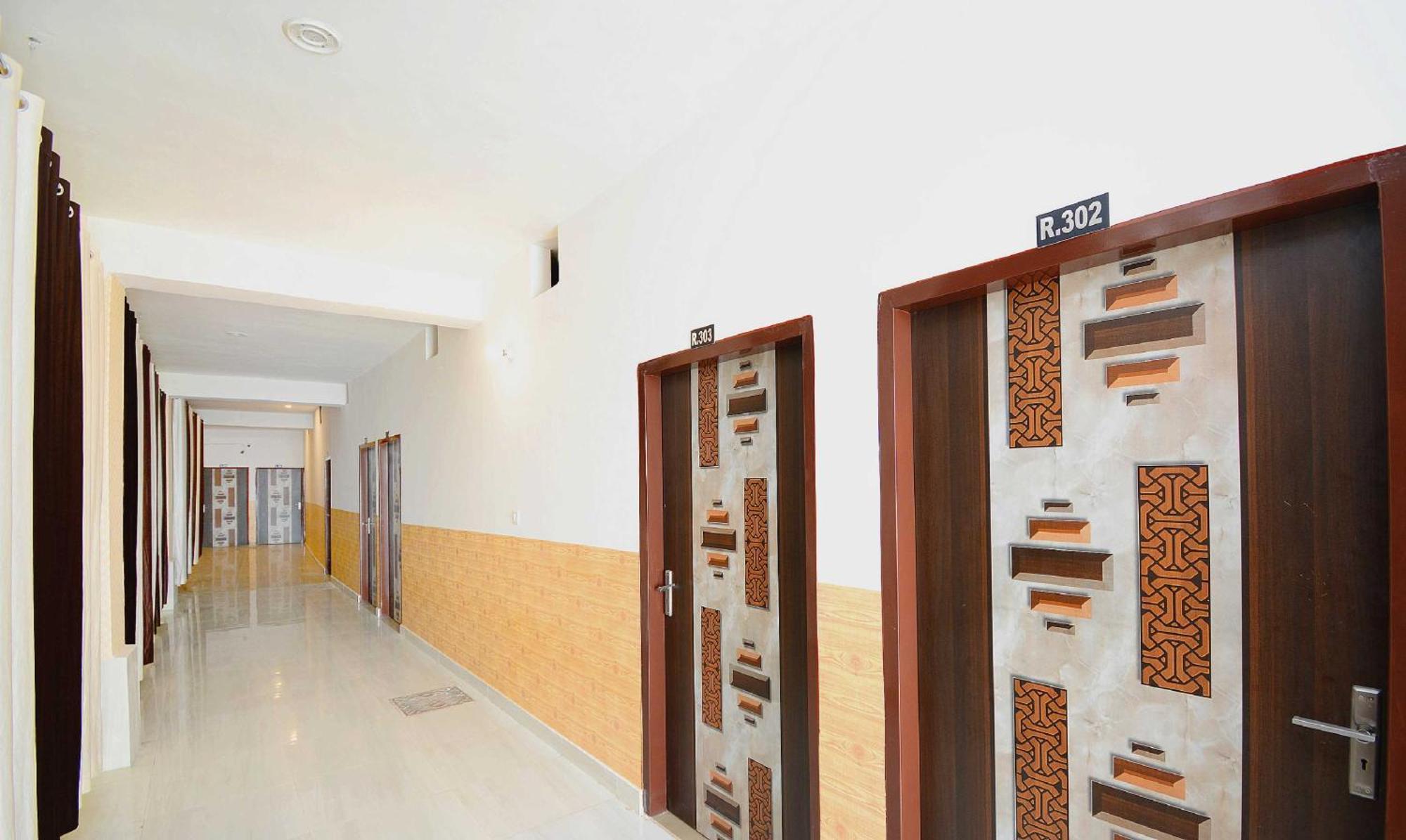 Hotel O Park View Bhiwāni Екстериор снимка