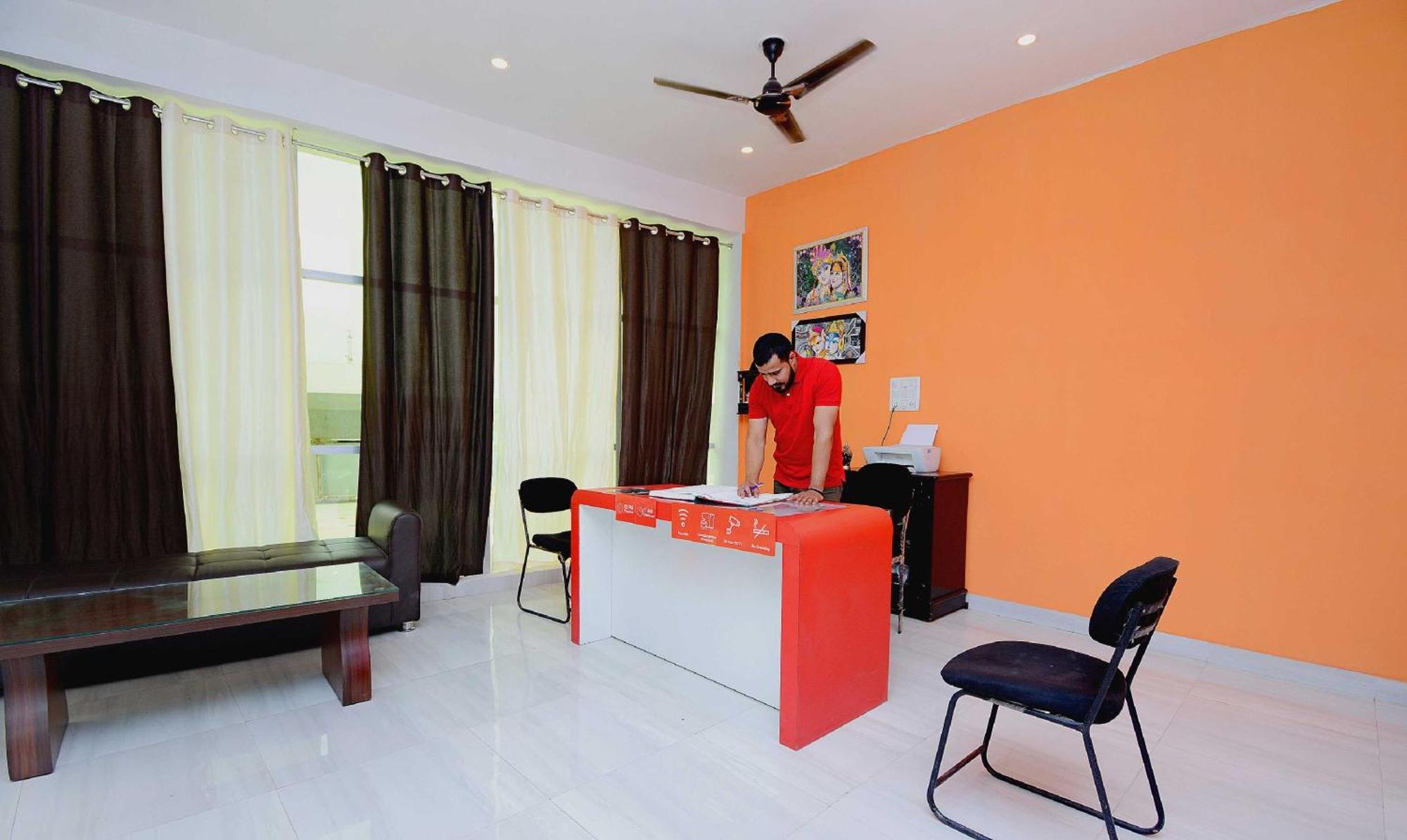 Hotel O Park View Bhiwāni Екстериор снимка