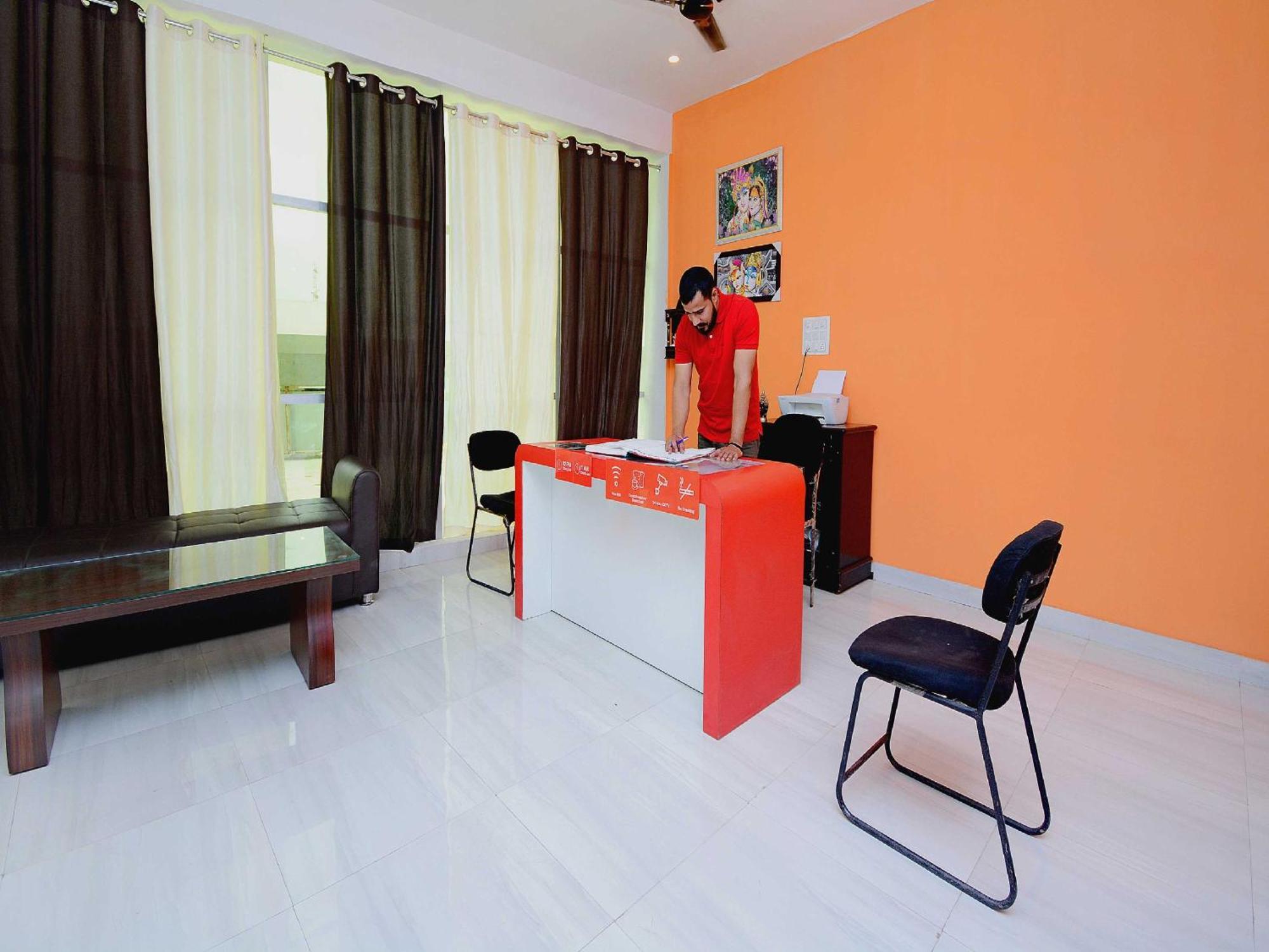 Hotel O Park View Bhiwāni Екстериор снимка