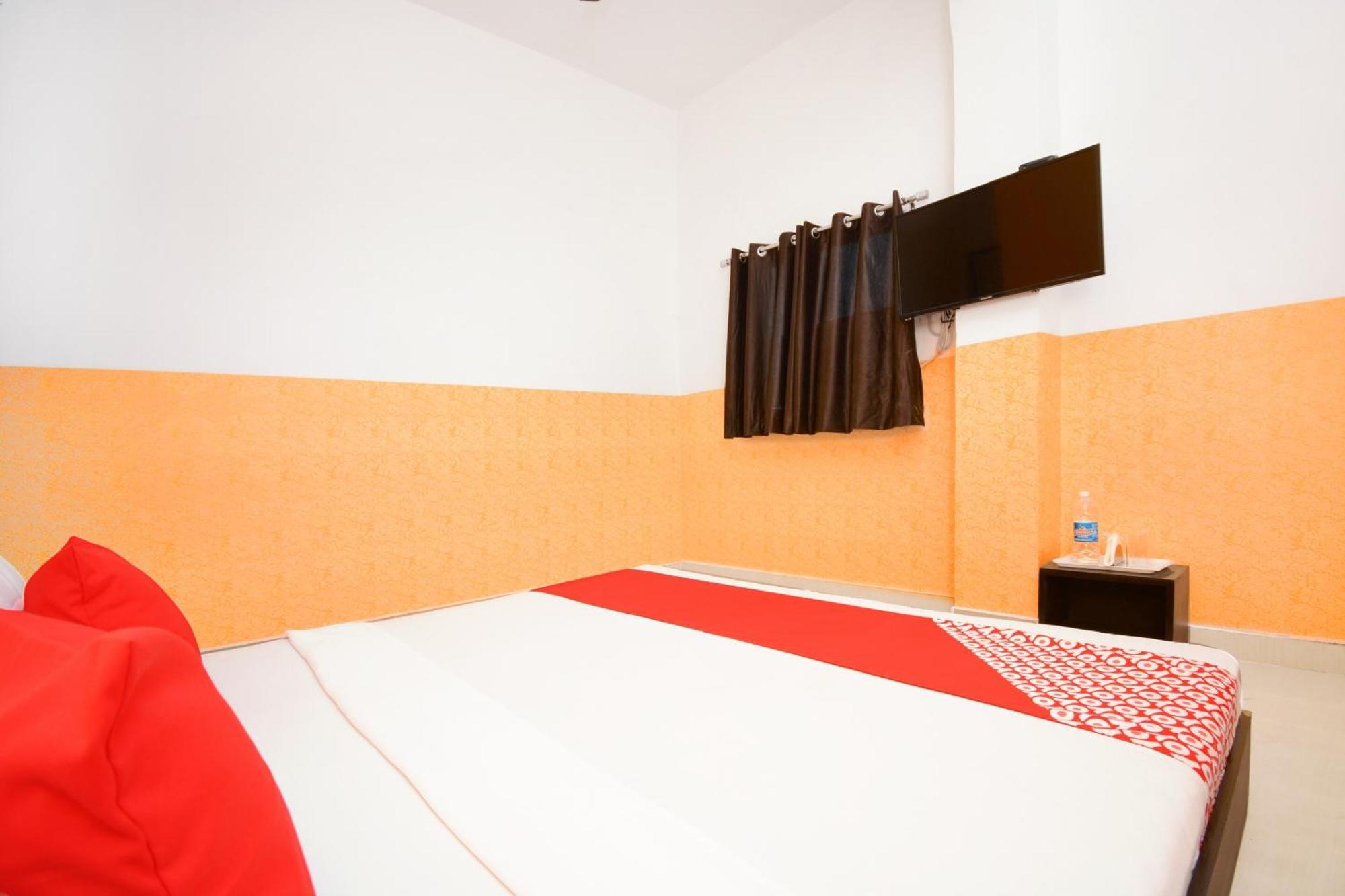 Hotel O Park View Bhiwāni Екстериор снимка