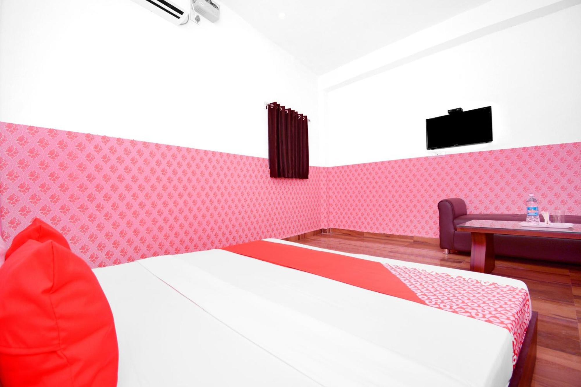 Hotel O Park View Bhiwāni Екстериор снимка