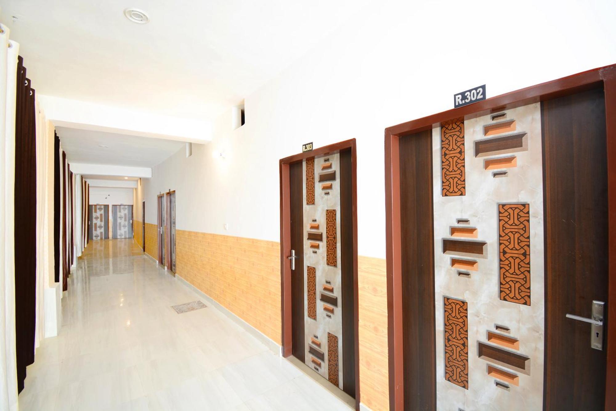 Hotel O Park View Bhiwāni Екстериор снимка