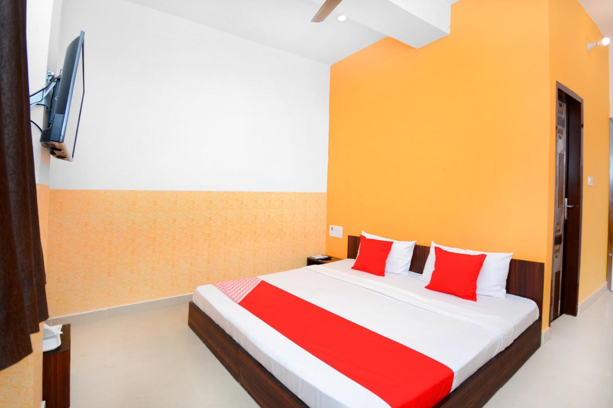 Hotel O Park View Bhiwāni Екстериор снимка